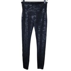 Spanx Camo Print High Waisted Leggings Black Shiny Athleisure Size‎ Medium